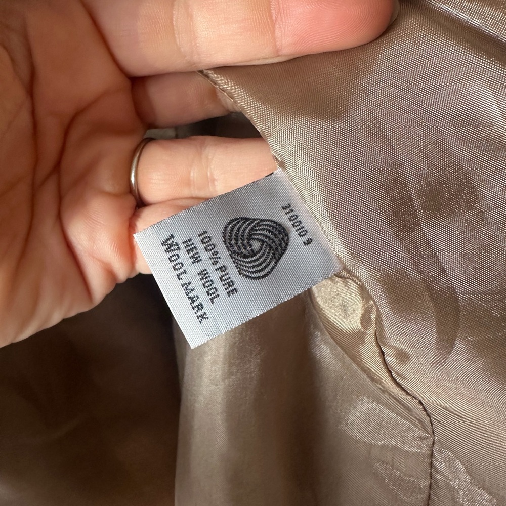 Pendleton Women's Wool Blazer, Beige, size 12 - Picture 5 of 9